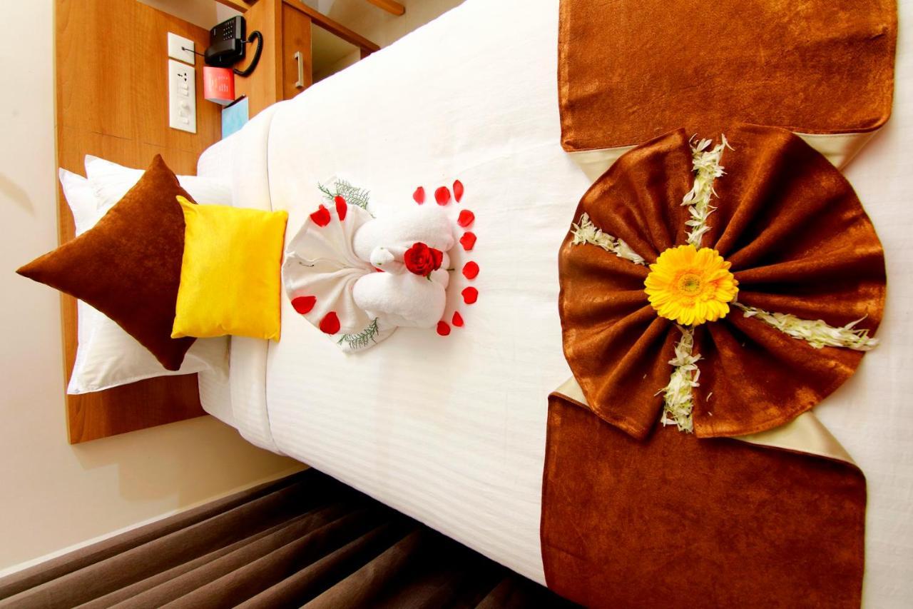 Hotel Panacea Ventures Kollam Esterno foto